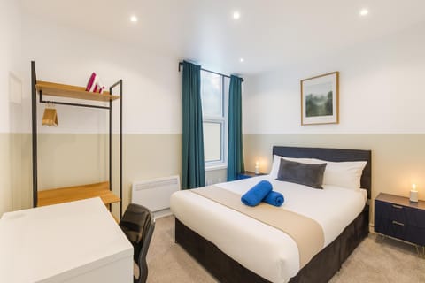 Duplex Apartment For Up to 13 Near City Centre Apartment in Cardiff