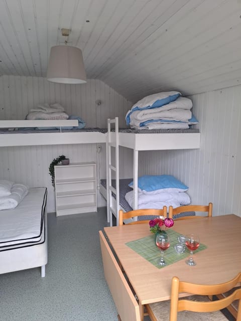 Hytte - 1 rums hytter Campingplatz /
Wohnmobil-Resort in Vig
