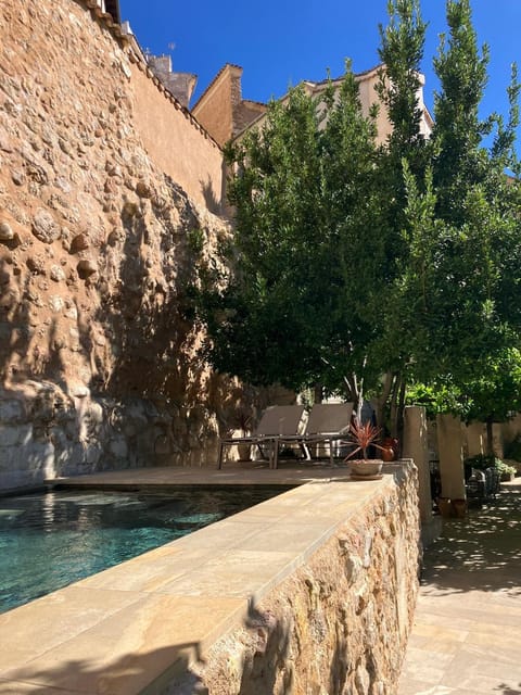 Huerto de Mateo Arana House in Cuenca