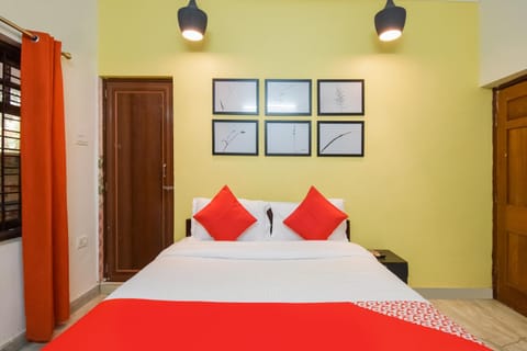 OYO Mks Inn Hotel in Bhubaneswar