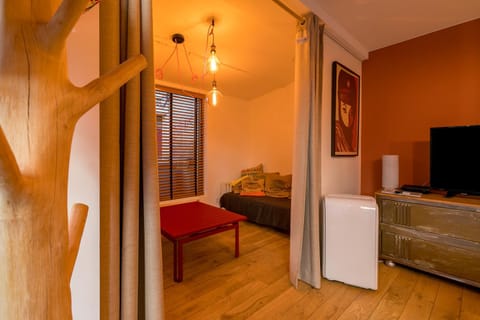 L'ATELIER DU CHAPEAU ROUGE EN PLEIN CENTRE VILLE Apartment in Dijon