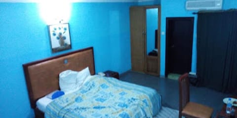 Room in Lodge - Grand Serene Hotel-ibadan Bed and Breakfast in Nigeria