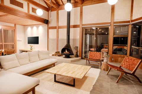 プライベートリゾート 月灯 Apartamento in Shizuoka Prefecture