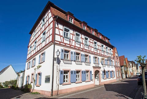 Hotel Weisses Lamm Hotel in Veitshöchheim
