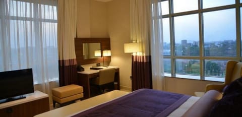 Room in Lodge - The Envoy Hotel and Suites Bed and Breakfast in Abuja