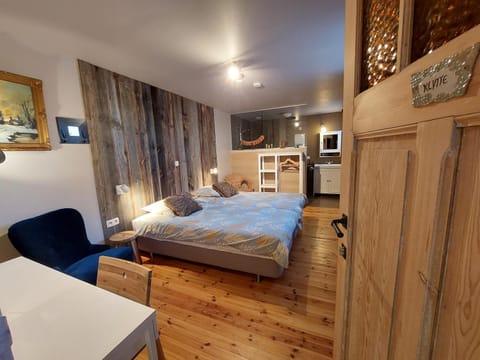 Coffee/tea facilities, Bedroom