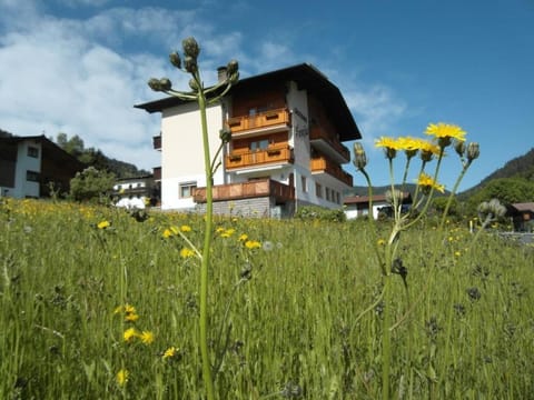 Property building, Facade/entrance, Spring, Natural landscape