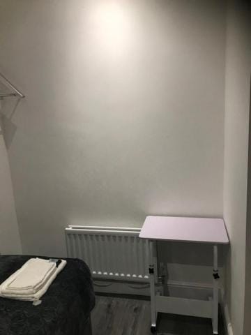 Modern Comfort House On Eamont RD House in England