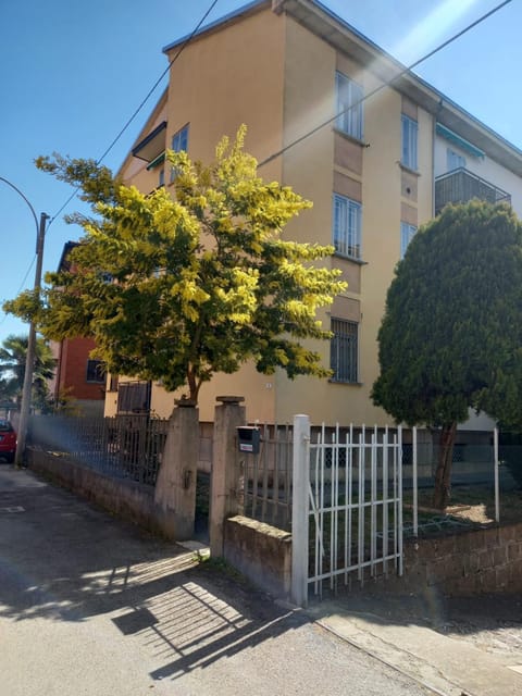 Property building, Facade/entrance, Garden view