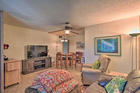 NSB Townhome with Pool and Private Beach Access! House in Edgewater