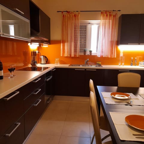 Krystallenia's House Apartment in Lasithi