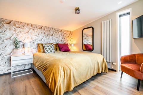 Charley's Wellness Suite Apartment in Westkapelle