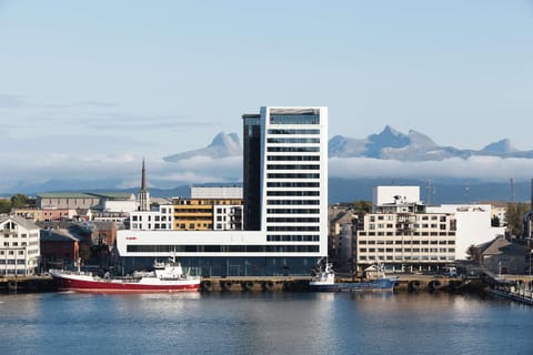 Property building, Day, On site, City view