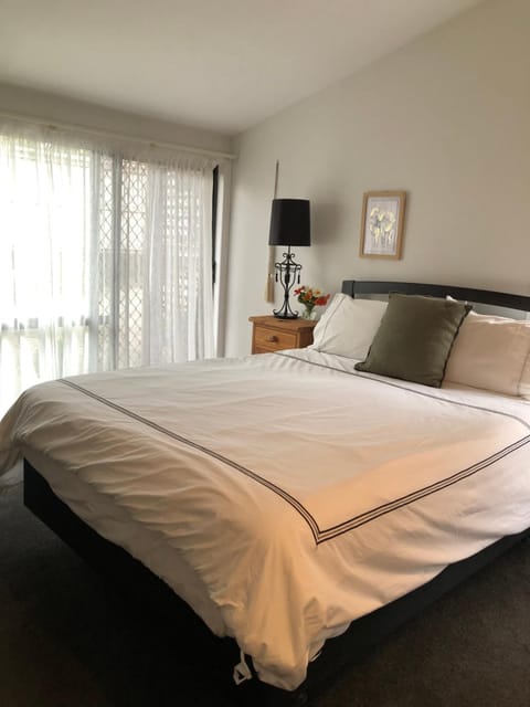 Westown Studio Bed and Breakfast in New Plymouth