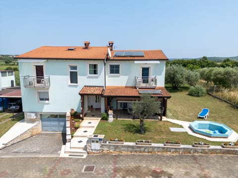 Apartments Ždravac Apartment in Istria County