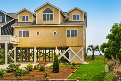 Peace & Quiet House in Holden Beach