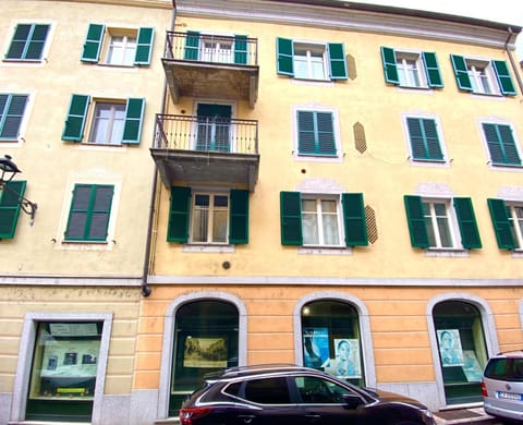 HH Hermoso Housing SERRAVALLE Apartment in Lombardy