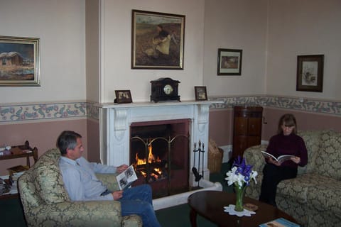 Communal lounge/ TV room, Decorative detail, On site