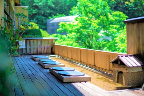 Hot Spring Bath