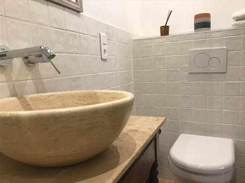 La Calade 1 bedroom Studio - Biot Village Apartment in Villeneuve-Loubet