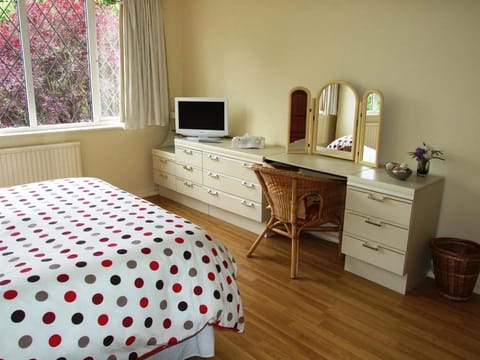 Gayton Bed & Breakfast Bed and Breakfast in Metropolitan Borough of Solihull