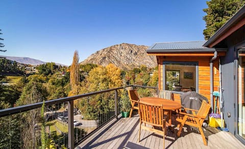 Patio, Natural landscape, View (from property/room), Balcony/Terrace, Mountain view