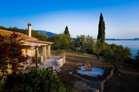 Property building, Balcony/Terrace, Sea view