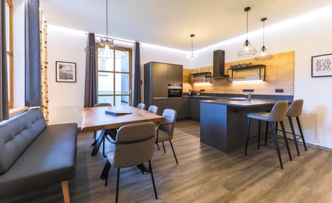 Kitz Residenz by Alpin Rentals - 7 Apartments Apartment in Piesendorf