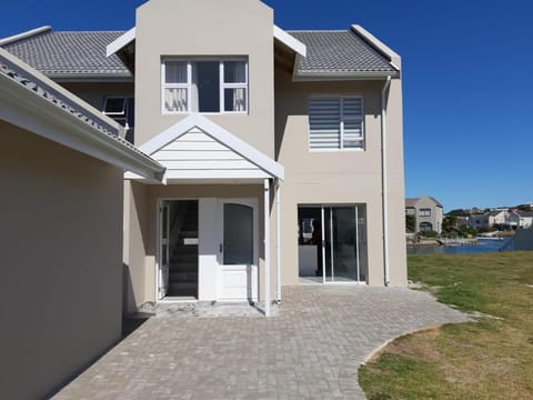 The Holy Hill Royal Alfred Marina Condominio in Port Alfred