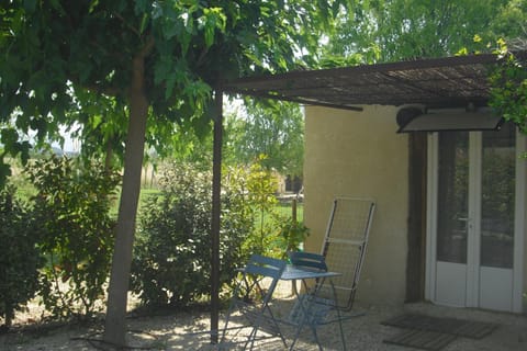 Lou mas li Pitchoun "Jasmin" House in Gordes