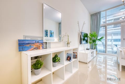 Gentle Studio in Uniestate Sports Tower Dubai Sports City by Deluxe Holiday Homes Apartment in Dubai