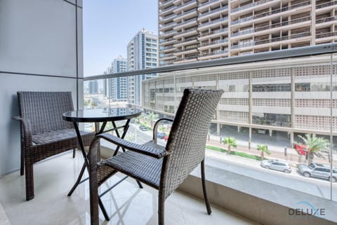Gentle Studio in Uniestate Sports Tower Dubai Sports City by Deluxe Holiday Homes Apartment in Dubai