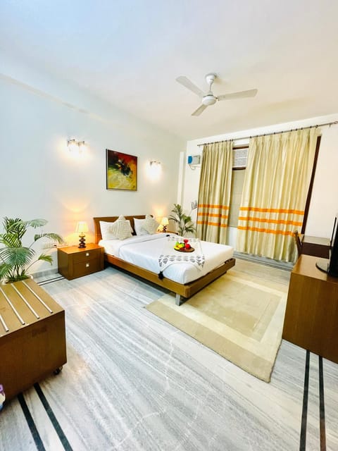 BedChambers Serviced Apartments - Artemis Hospital Apartment hotel in Gurugram