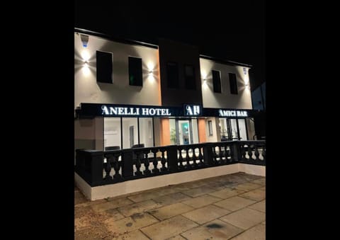 Anelli Hotel Hotel in Southport