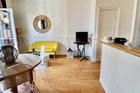 Beau 2 pièces en centre ville et à 200m de la mer Apartment in Cabourg