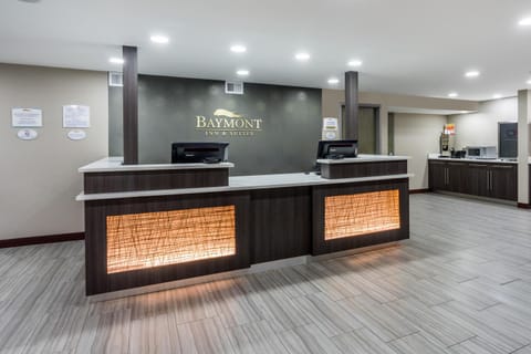 Baymont by Wyndham Clarksville Hotel in Clarksville