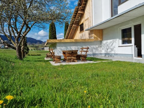 Garden, Balcony/Terrace