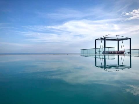 Natural landscape, Swimming pool, Sunrise