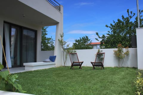 Inner courtyard view