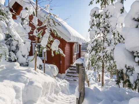 Holiday Home Alppikylä 13a paritalo by Interhome House in Finland