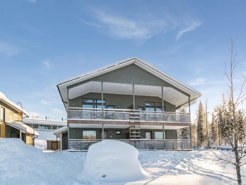 Holiday Home Hallan karhu c- paritalo by Interhome House in Finland