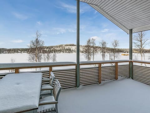 Holiday Home Hallan karhu c- paritalo by Interhome House in Finland