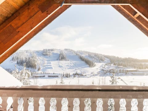 Holiday Home Alppikylä 3a paritalo by Interhome House in Finland