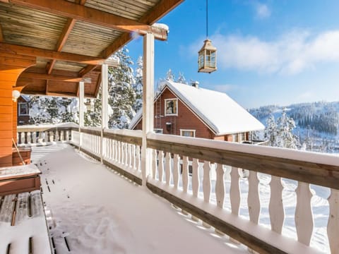 Holiday Home Alppikylä 3a paritalo by Interhome House in Finland