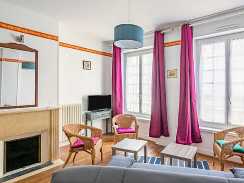 Apartment Broussais by Interhome Apartment in St-Malo