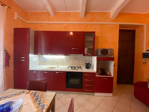 Kitchen or kitchenette, Communal kitchen, stove, stove, kitchen, kitchen