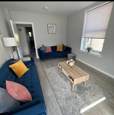 Stunning 2 Bedroom River View Apartment Apartment in Perth