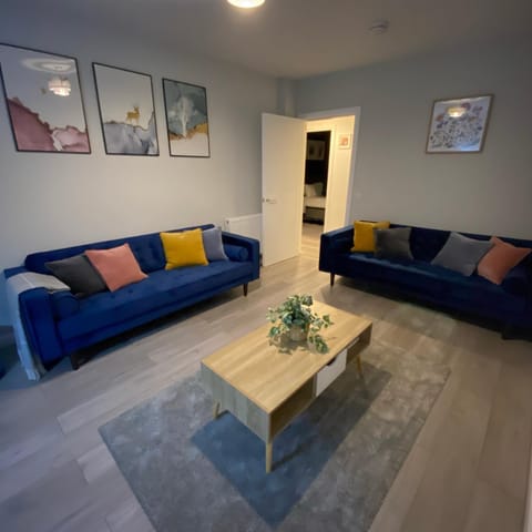 Stunning 2 Bedroom River View Apartment Apartment in Perth