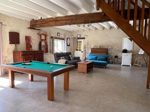 Seating area