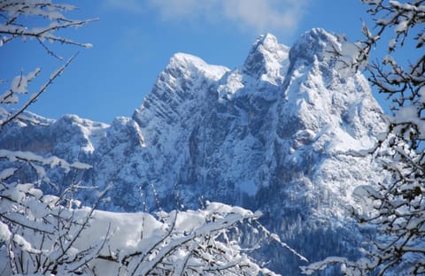 Hiking, Area and facilities